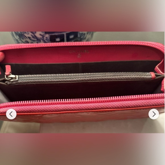 CHANEL Lucky Charm Patent Leather Long Zip Wallet - Picture 13 of 15